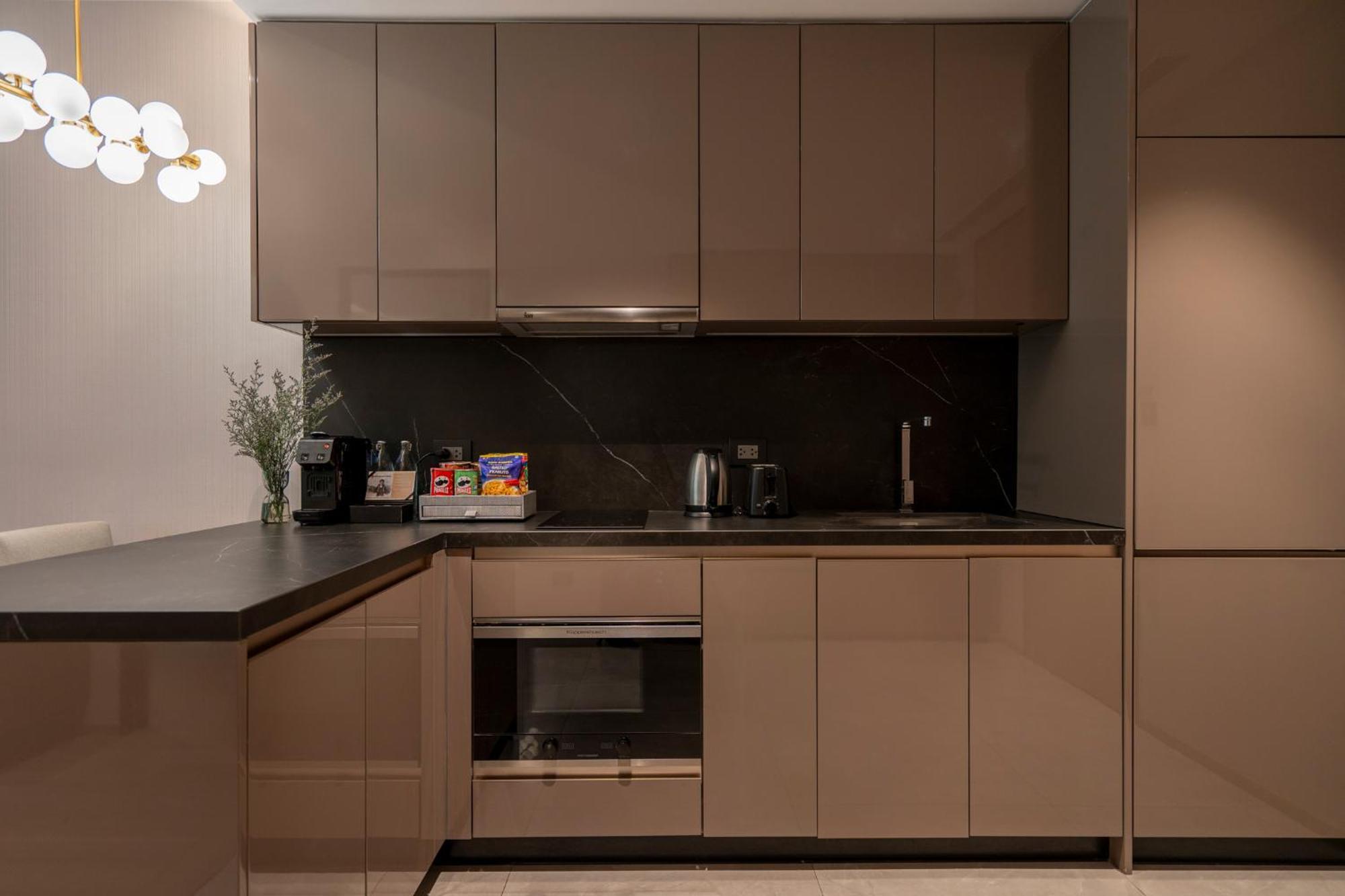 Walton Suites Sukhumvit Μπανγκόκ Εξωτερικό φωτογραφία