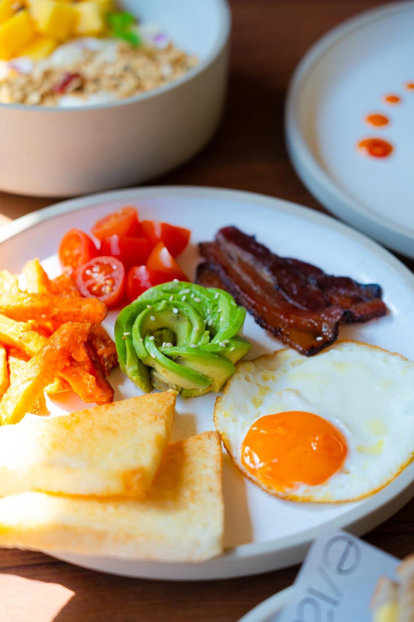 Walton Suites Sukhumvit Μπανγκόκ Εξωτερικό φωτογραφία